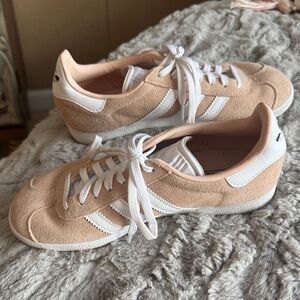 Adidas Women's Gazelle Beige and White Sneakers